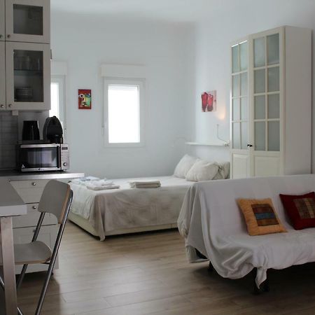 Ronda De Segovia Appartement Madrid Buitenkant foto