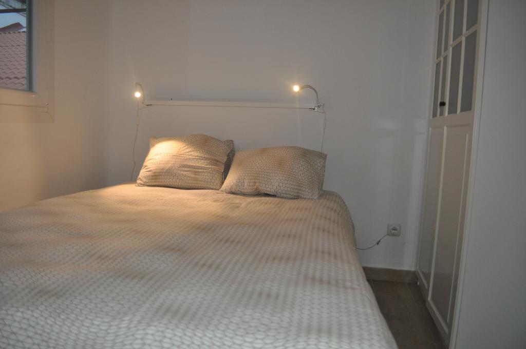 Ronda De Segovia Appartement Madrid Buitenkant foto